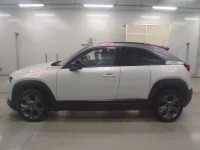 Mazda MX-30 лот № 30458 оценка 4  с аукциона в Японии 3