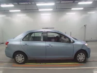 Toyota BELTA лот № 10025 оценка 3  с аукциона в Японии 2