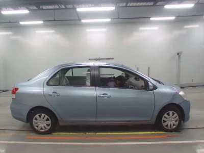 Toyota BELTA