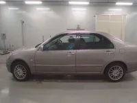 Toyota BREVIS лот № 10072 оценка 3.5  с аукциона в Японии 3