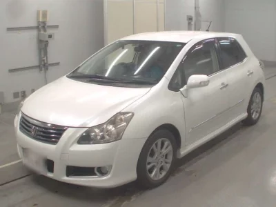 Toyota BLADE