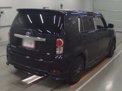Toyota COROLLA RUMION