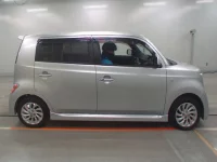 Toyota BB лот № 10131 оценка 3.5  с аукциона в Японии 2