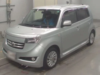 Toyota BB  с аукциона в Японии