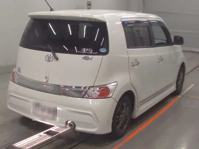 Toyota BB