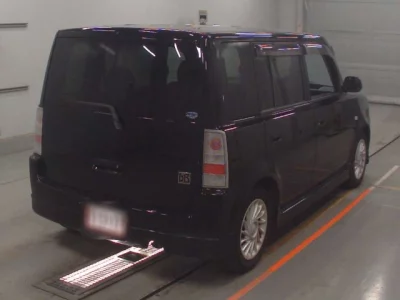 Toyota BB  с аукциона в Японии