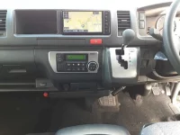 Toyota HIACE лот № 40016 оценка 4.5  с аукциона в Японии 8