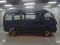 Toyota HIACE VAN лот № 30309 оценка R  с аукциона в Японии 2
