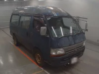 Toyota HIACE VAN лот № 30309 оценка R  с аукциона в Японии 4