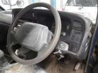 Toyota HIACE VAN лот № 30309 оценка R  с аукциона в Японии 6