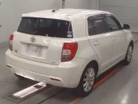 Toyota IST лот № 30152 оценка 3.5  с аукциона в Японии 1