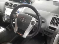 Toyota PRIUS ALPHA лот № 30006 оценка 3.5  с аукциона в Японии 6