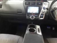 Toyota PRIUS ALPHA лот № 30006 оценка 3.5  с аукциона в Японии 8