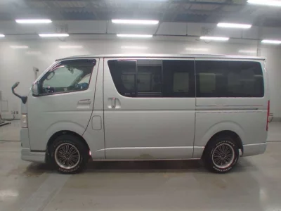 Toyota REGIUS ACE VAN