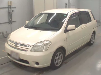 Toyota RAUM