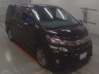 Toyota VELLFIRE лот № 30079 оценка 4  с аукциона в Японии 4