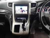 Toyota VELLFIRE лот № 30079 оценка 4  с аукциона в Японии 8