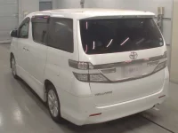 Toyota VELLFIRE лот № 30090 оценка 4  с аукциона в Японии 5