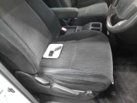 Toyota VELLFIRE лот № 30090 оценка 4  с аукциона в Японии 7