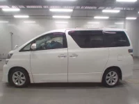 Toyota VELLFIRE лот № 30090 оценка 4  с аукциона в Японии 3