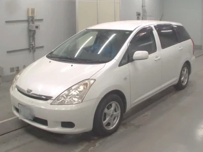 Toyota WISH  с аукциона в Японии