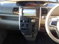 Daihatsu TANTO лот № 90029 оценка 3.5  с аукциона в Японии 8