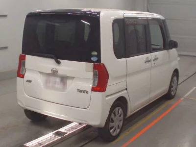 Daihatsu TANTO  с аукциона в Японии