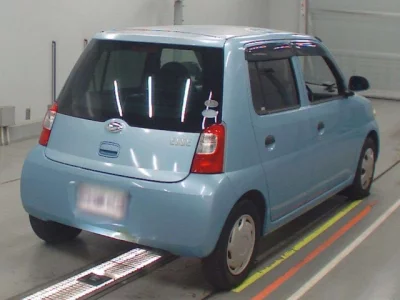 Daihatsu Esse