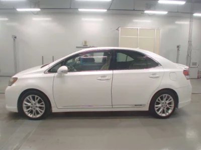 Lexus HS
