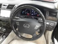 Lexus LS лот № 30308 оценка 3.5  с аукциона в Японии 6