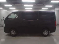 Nissan CARAVAN VAN лот № 30172 оценка 3  с аукциона в Японии 3