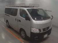 Nissan CARAVAN VAN лот № 30233 оценка 3  с аукциона в Японии 4