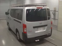 Nissan CARAVAN VAN лот № 30233 оценка 3  с аукциона в Японии 5