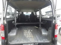 Nissan CARAVAN VAN лот № 30233 оценка 3  с аукциона в Японии 8