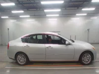 Nissan FUGA лот № 10074 оценка 3  с аукциона в Японии 2