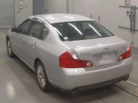 Nissan FUGA лот № 10074 оценка 3  с аукциона в Японии 5