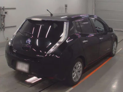 Nissan LEAF  с аукциона в Японии