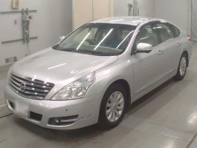 Nissan TEANA