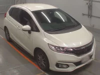 Honda FIT лот № 30007 оценка 3.5  с аукциона в Японии 4