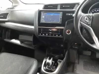 Honda FIT лот № 30025 оценка R  с аукциона в Японии 8