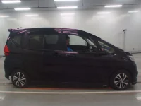 Honda FREED лот № 30098 оценка 4  с аукциона в Японии 2