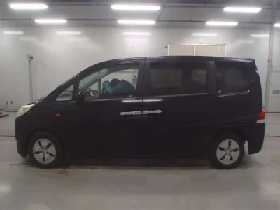 Honda STEP WAGON  с аукциона в Японии