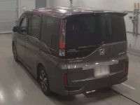 Honda STEP WAGON лот № 30005 оценка 5  с аукциона в Японии 5