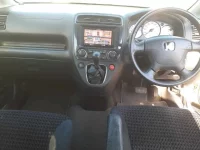 Honda STREAM лот № 10032 оценка 3.5  с аукциона в Японии 8