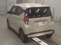 Mitsubishi EK X EV лот № 302 оценка 3  с аукциона в Японии 5