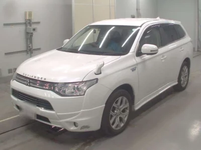 Mitsubishi OUTLANDER PHEV