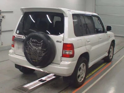 Mitsubishi PAJERO IO  с аукциона в Японии