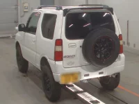 Mazda AZ-OFFROAD лот № 181 оценка R  с аукциона в Японии 5