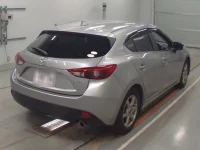 Mazda AXELA лот № 30122 оценка 3  с аукциона в Японии 1