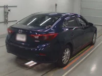 Mazda AXELA лот № 30241 оценка 3  с аукциона в Японии 1